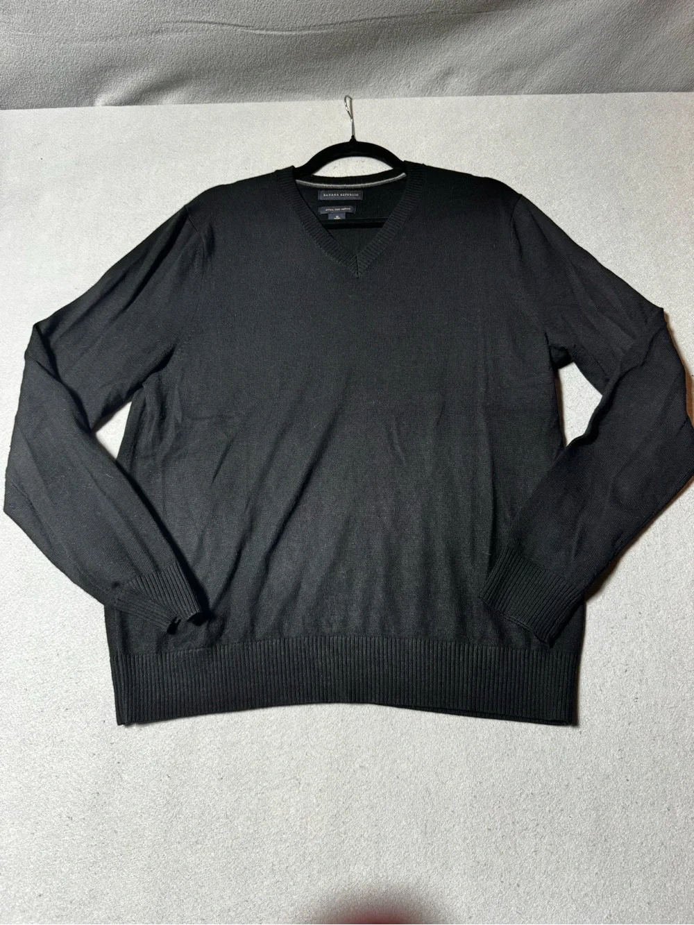 Banana Republic Men’s Extra Fine Wool Black V-Neck Sweater
